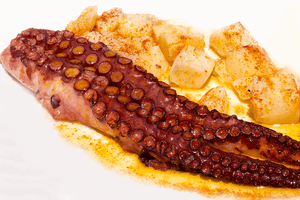 Pulpo Cocido al Vacío · Lote 4 Patas ±480 g | 100% Natural